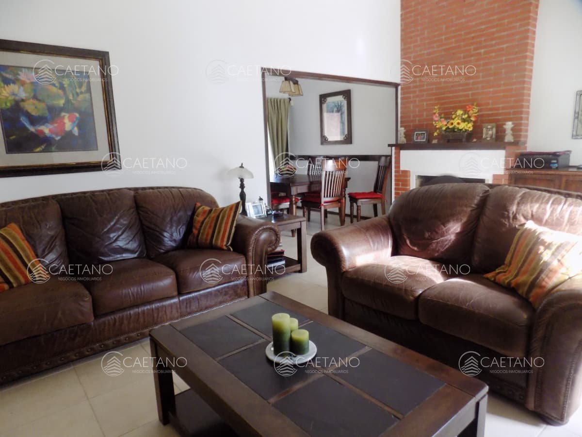 VENTA CASA 3 DORMITORIOS , 2 BAÑOS — foto 3