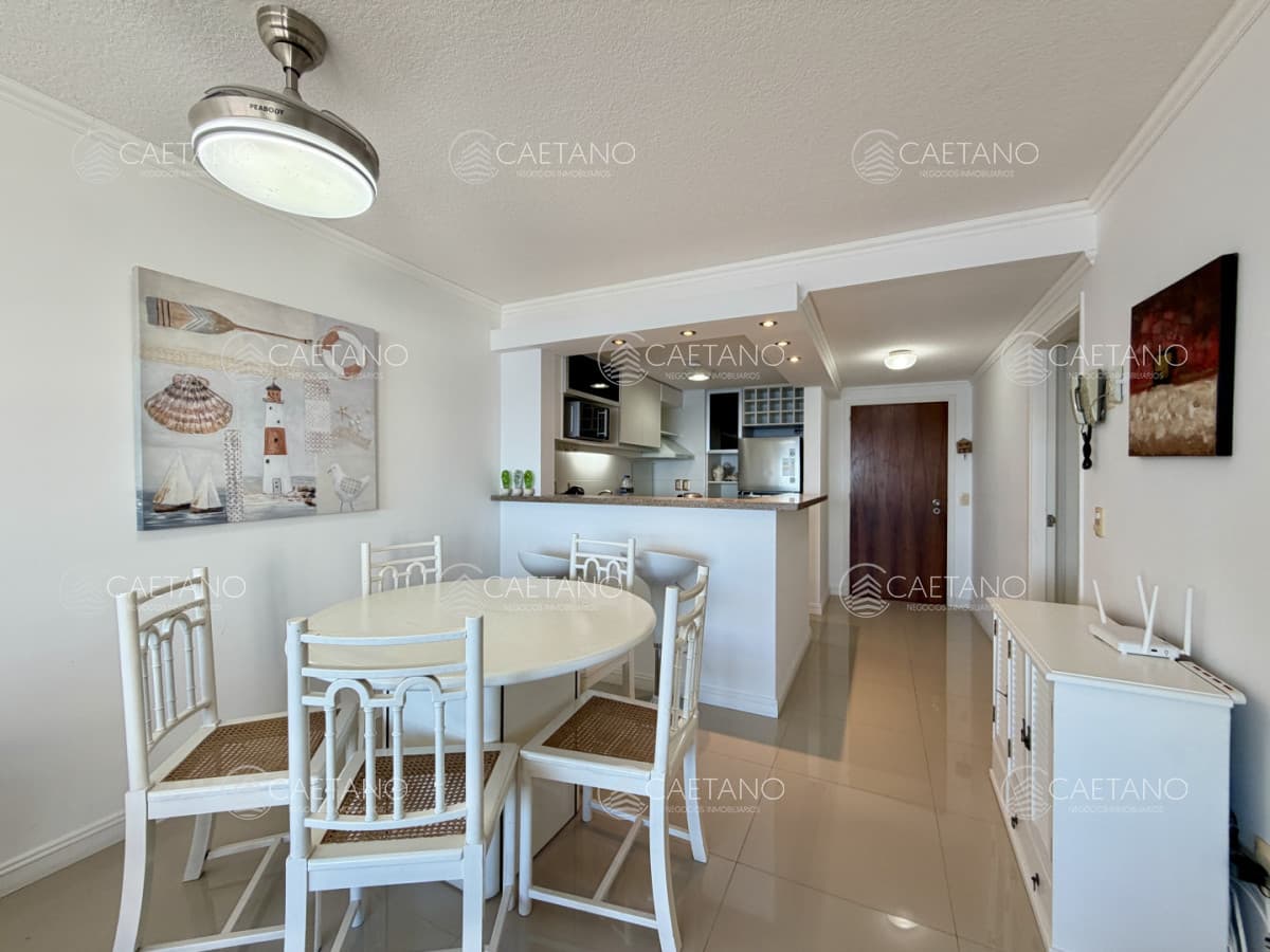 Venta apartamento 2 dormitorios. Playa mansa. Punta del Este — foto 2