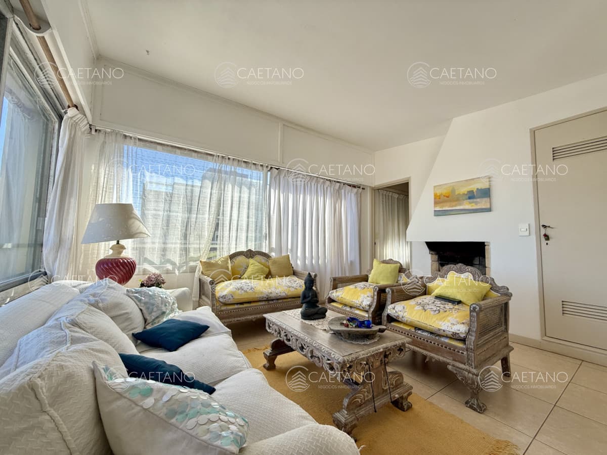 Apartamento en venta  Edificio Veiramar  Calle 24 y 30 — foto 2