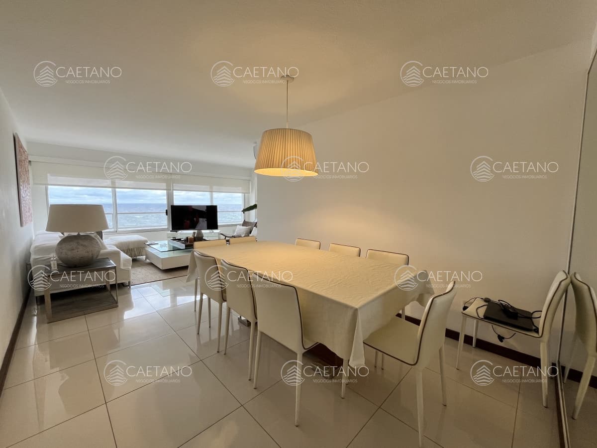 venta apartamento 3 dormitorios. Playa mansa, Punta del Este — foto 2