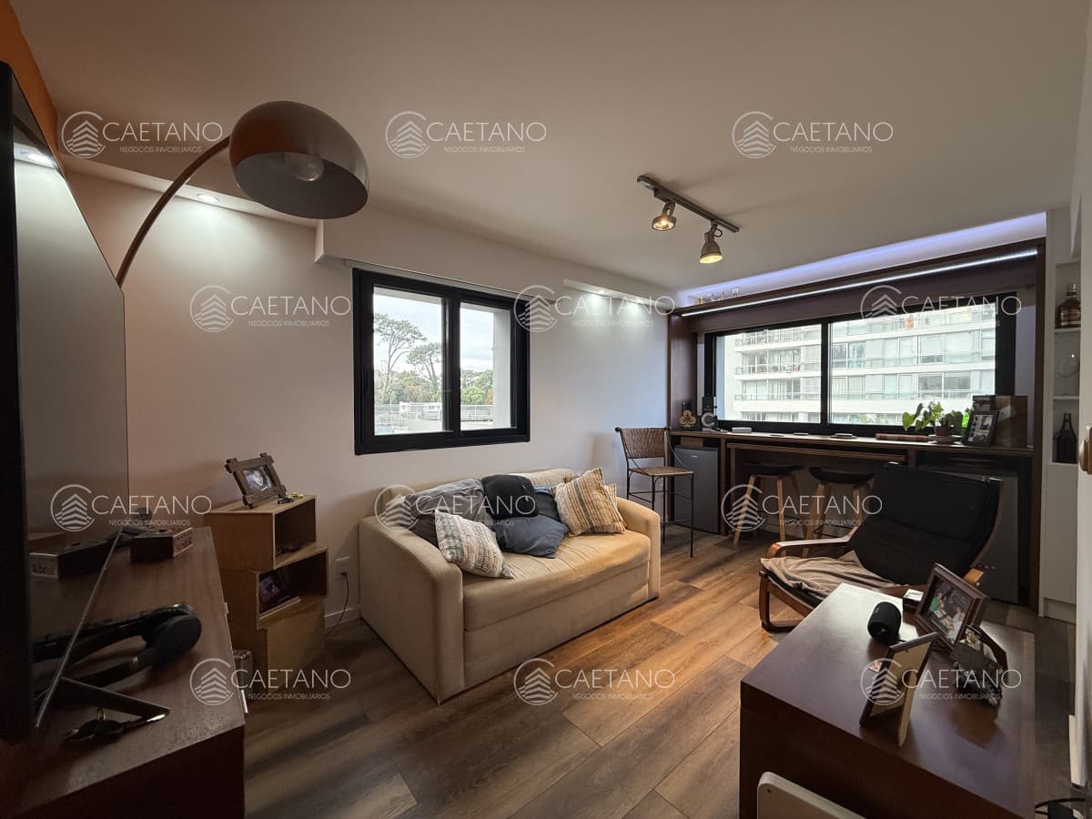 Apartamento en venta – Jardines del Country, Punta del Este