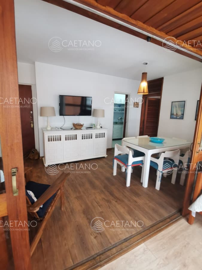 LINDISIMO EDIFICIO CON TODOS LOS SERVICIOS — foto 3