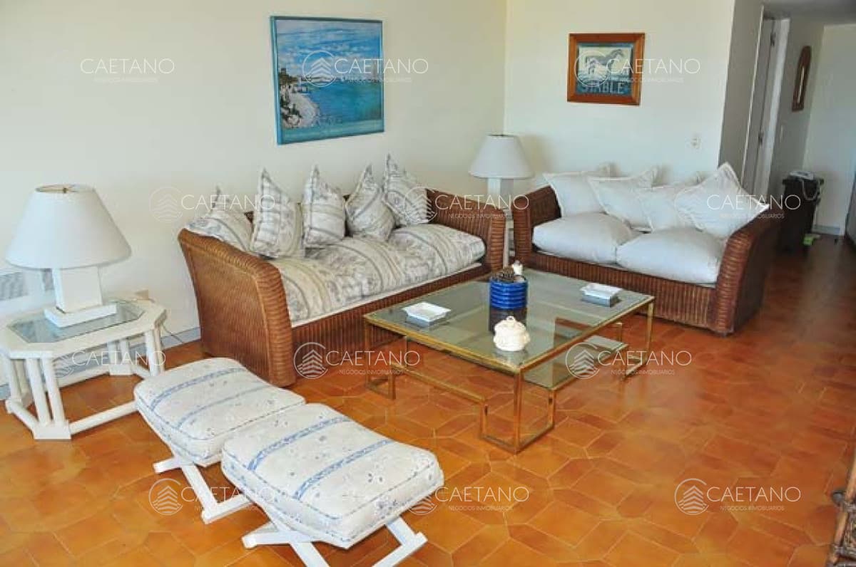 Apartamento en Brava, 3 dormitorios