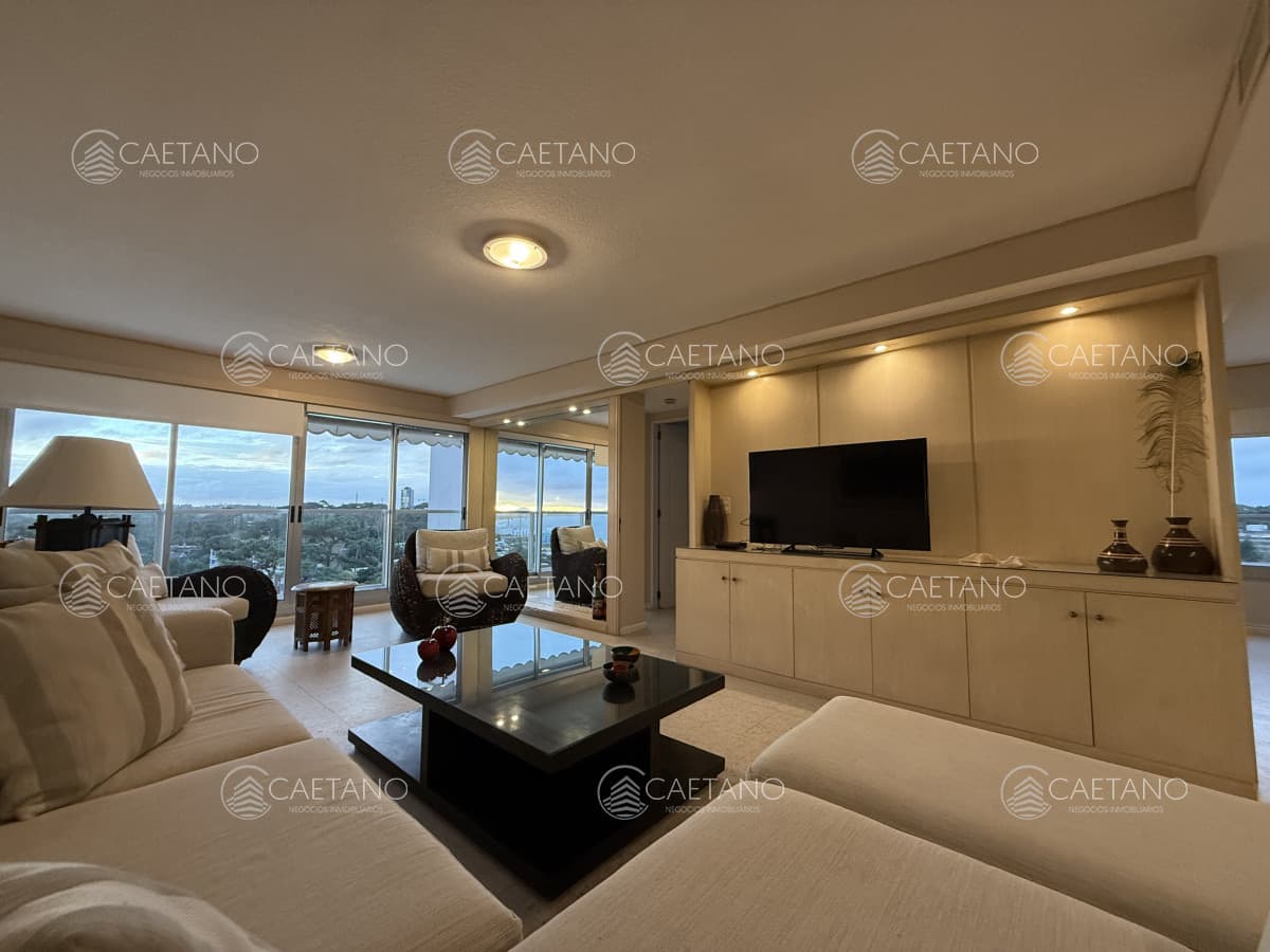 Apartamento en alquiler en Punta del Este — foto 2