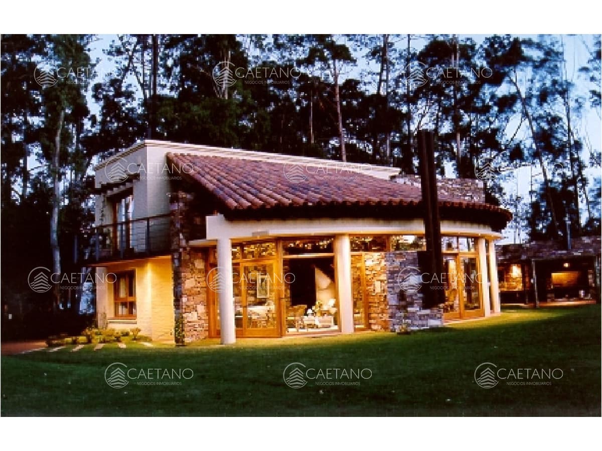 Casa en alquiler en Punta Ballena