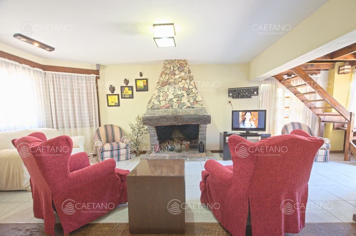 Casa con piscina climatizada — foto 3