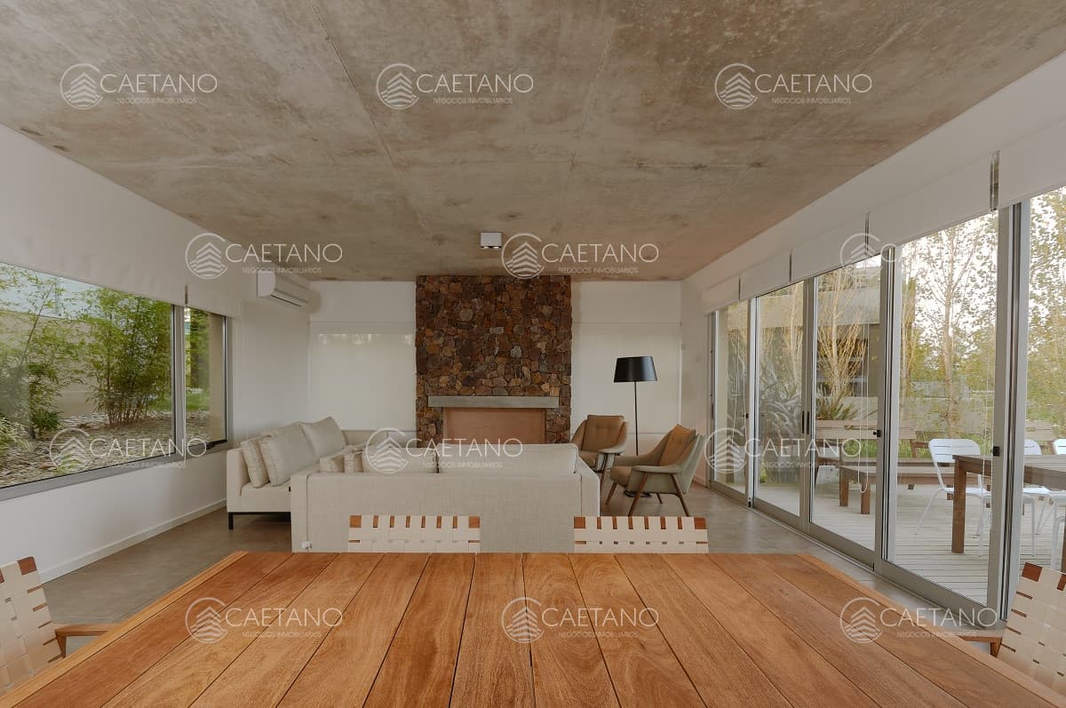 Apto de 3 dormitorios, Edificio Q, Punta Ballena — foto 2