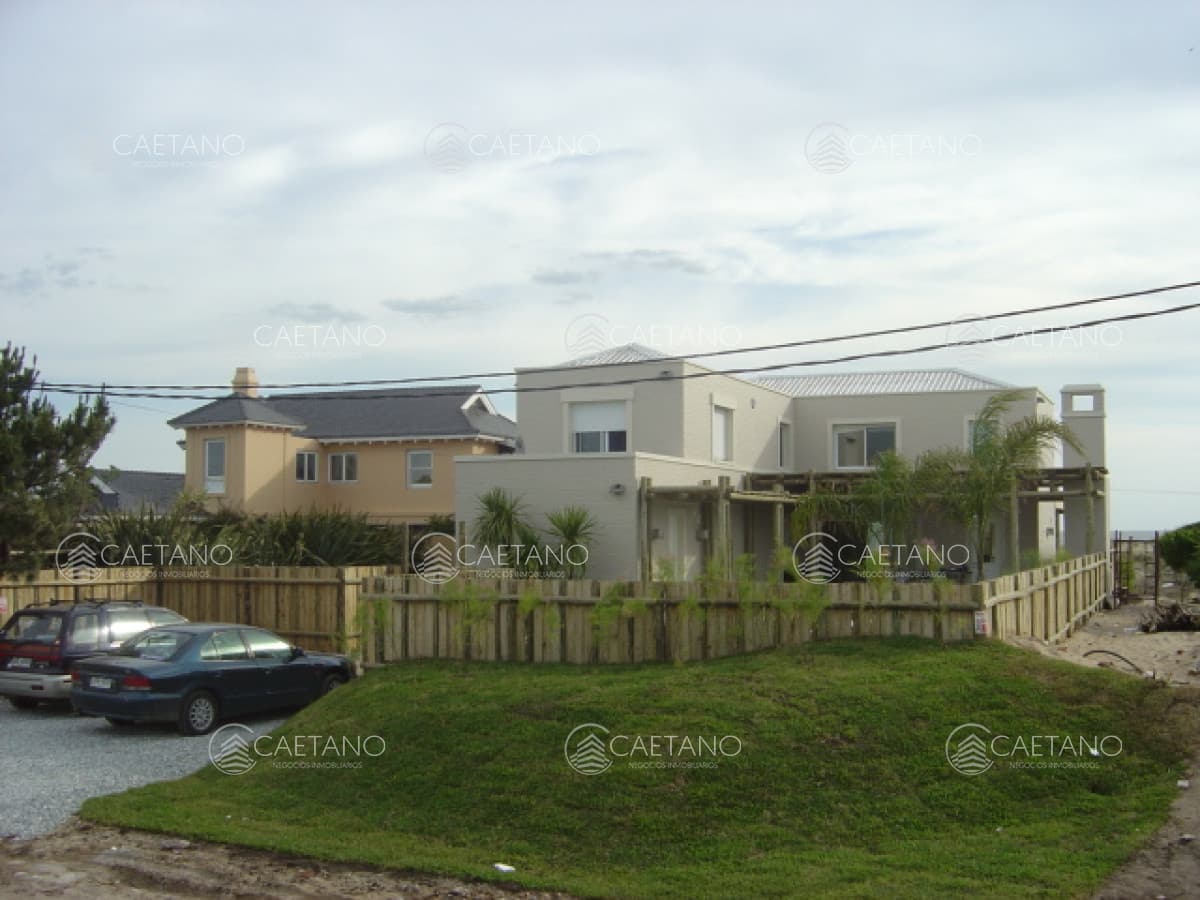 Excelente casa en Tio Tom con 4 Dormitorios en suite