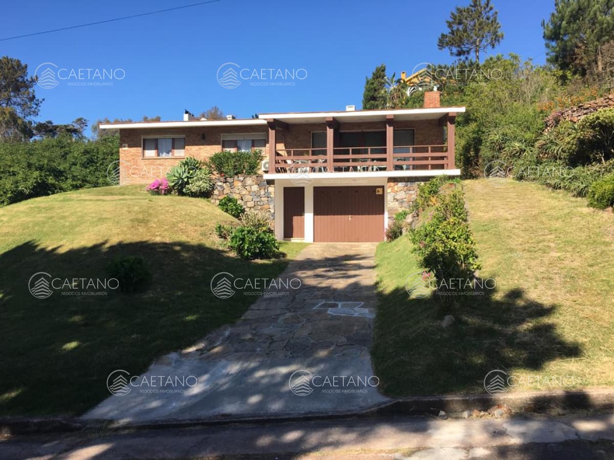 Casa en alquiler en Punta Ballena