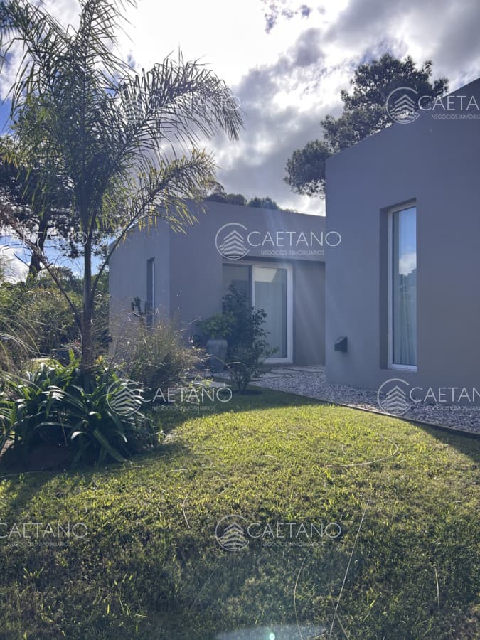 Venta casa en zona Chihuahua, Punta Ballena — foto 3