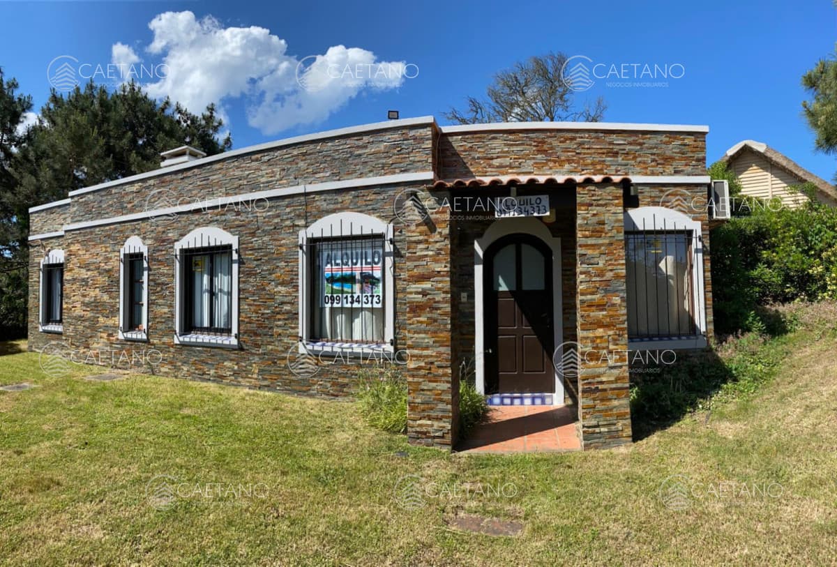 Casa en alquiler en Punta Ballena