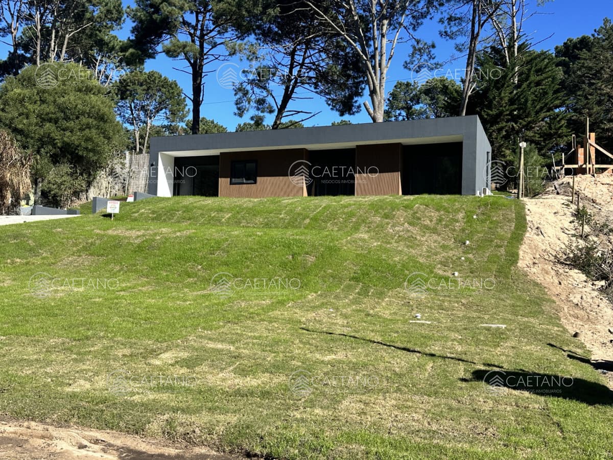 Casa en alquiler en Punta Ballena