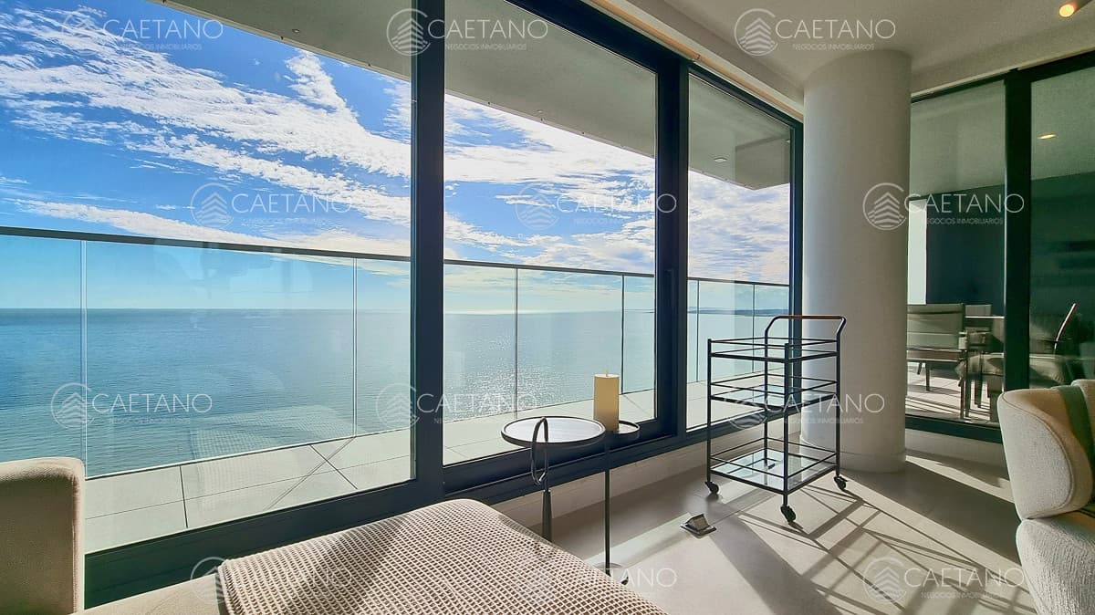 Piso Alto en Venetian Luxury Tower, 3 Suites, vista extraordinaria al mar — foto 3