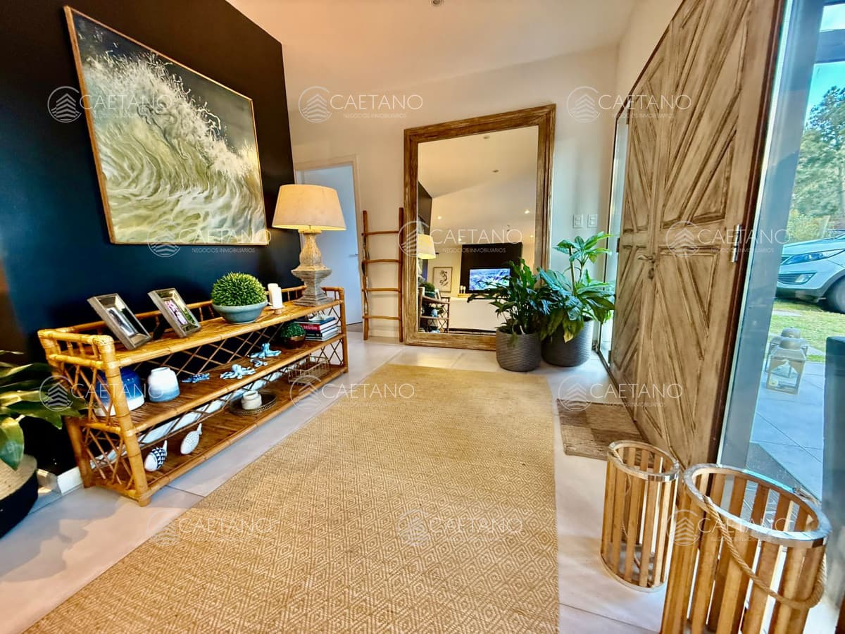 Casa moderna en Barrio Privado, 4 dormitorios, piscina climatizada — foto 3