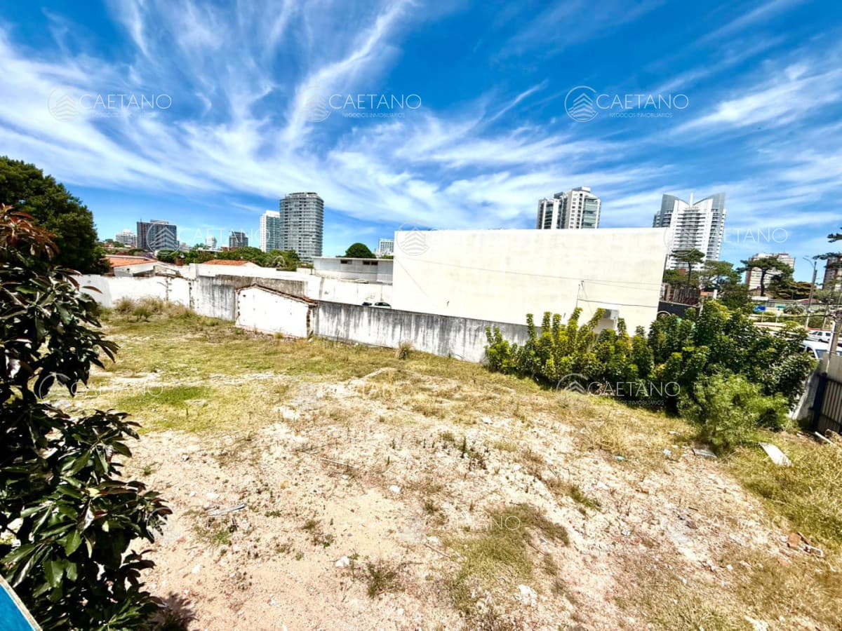 Excelente terreno en ubicación estratégica - ideal desarrollo comercial — foto 2