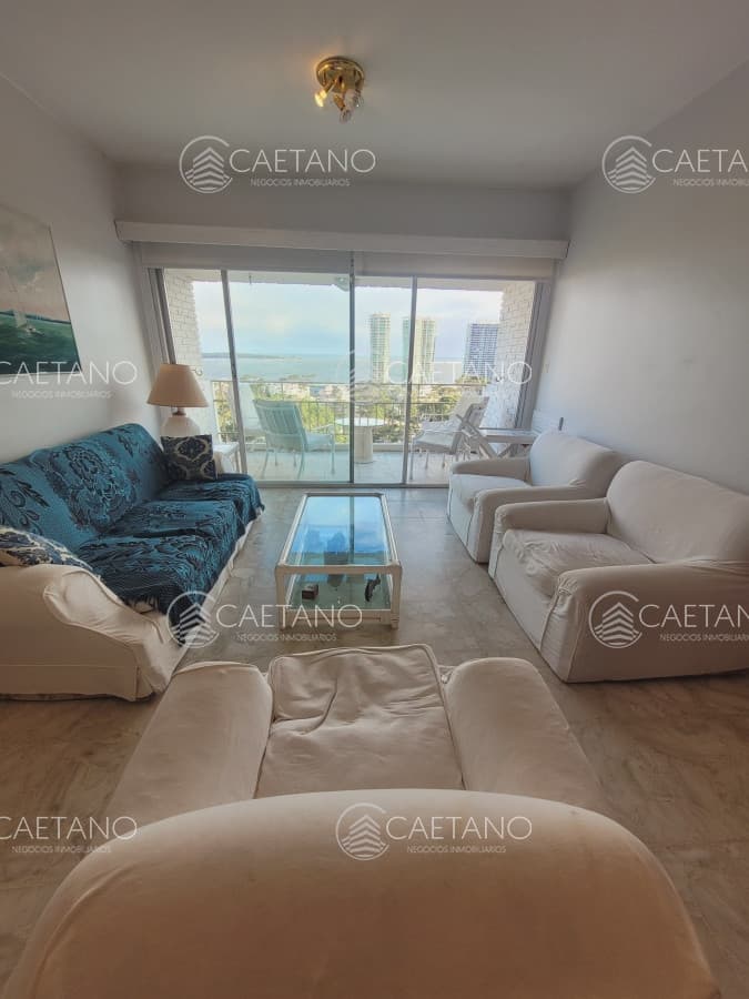 Apartamento En Venta 3 dormitorios a 400 metros del mar!! — foto 2