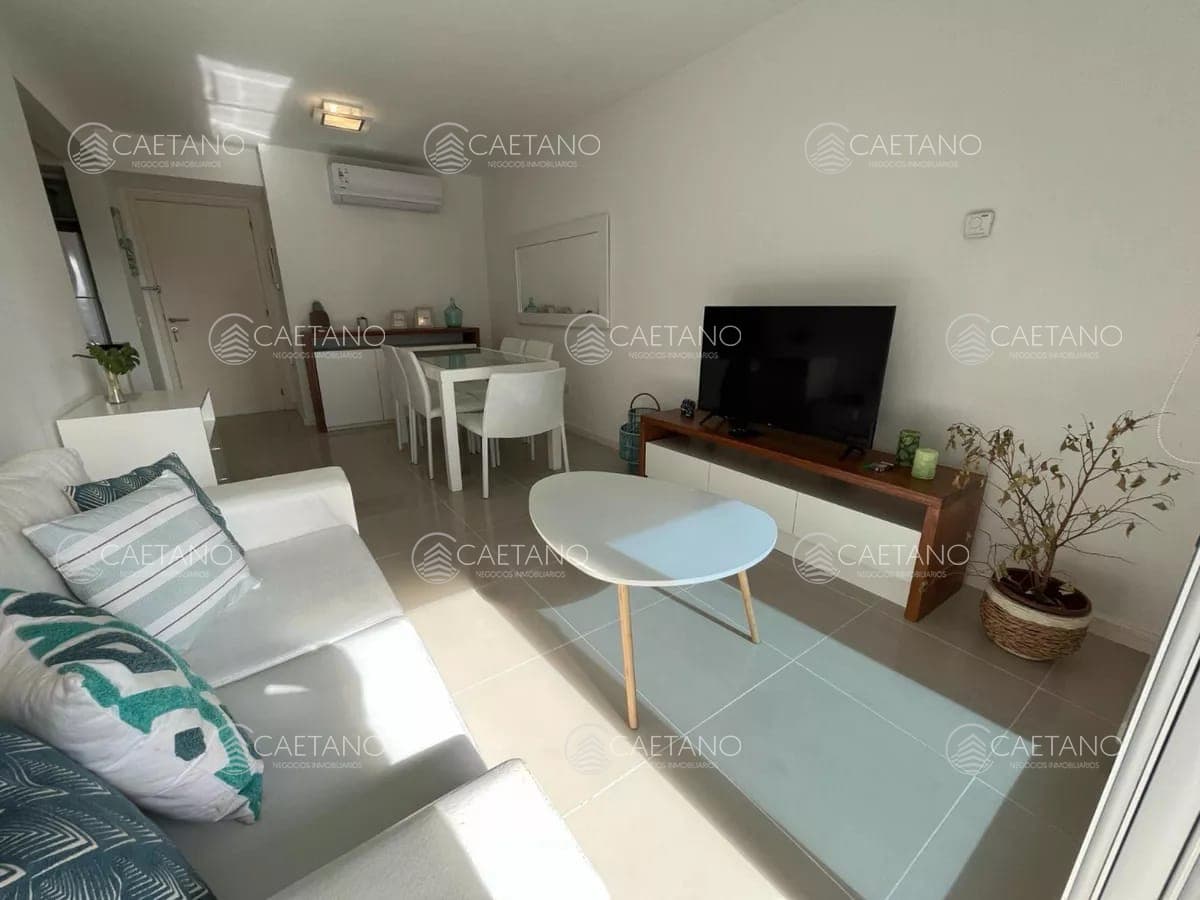 Apartamento en venta - 2 Dormitorios Playa Brava. — foto 2
