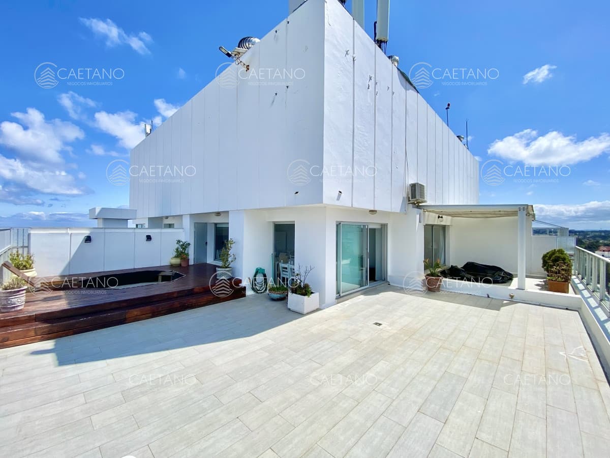 Apartamento en Mansa, 3 dormitorios *