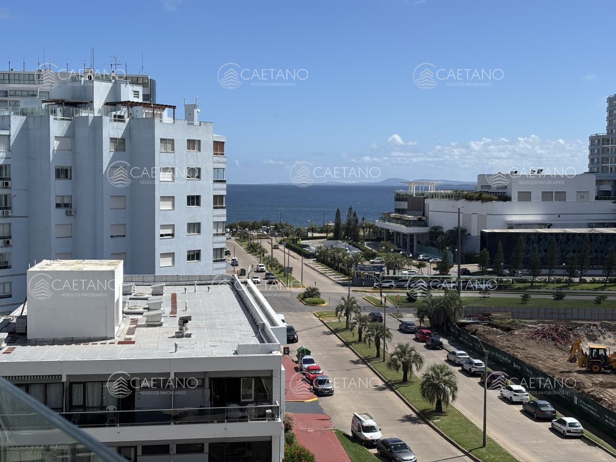 Alquiler Av. Chiverta, vista al mar — foto 2