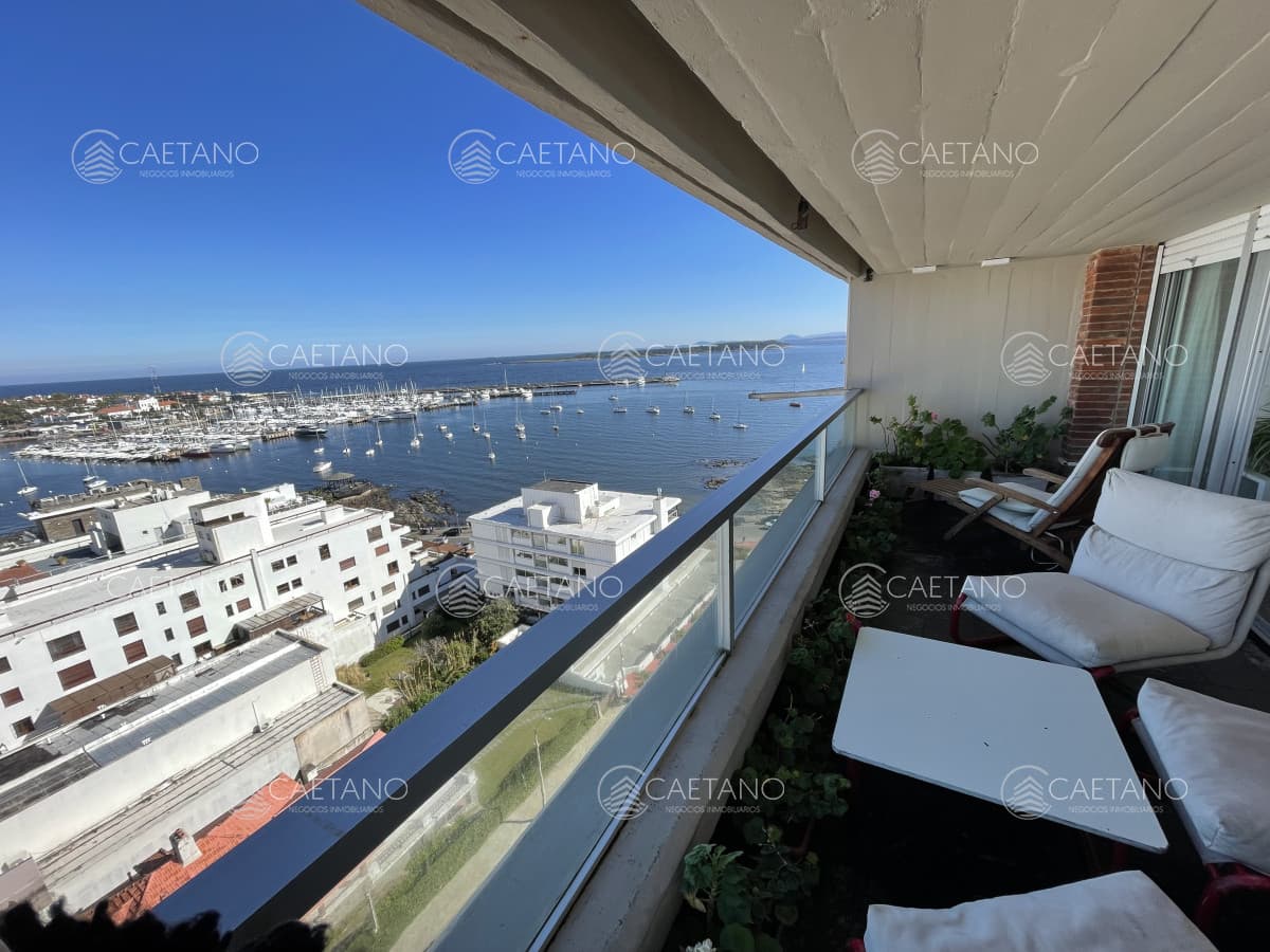 Excelente vista al Puerto, piso alto, esquinero — foto 2