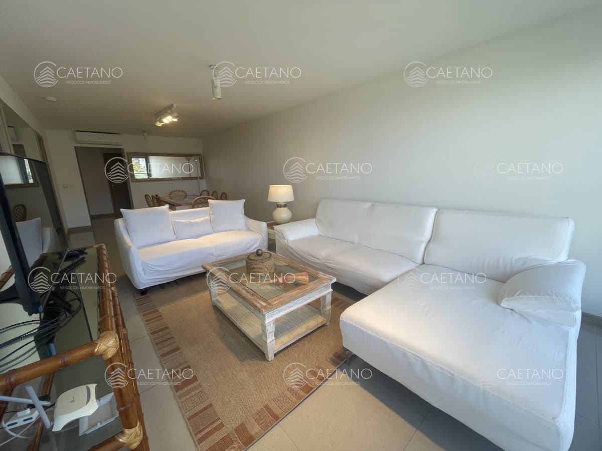 Venta apartamento 2 dormitorios. Playa brava, Punta del Este — foto 3