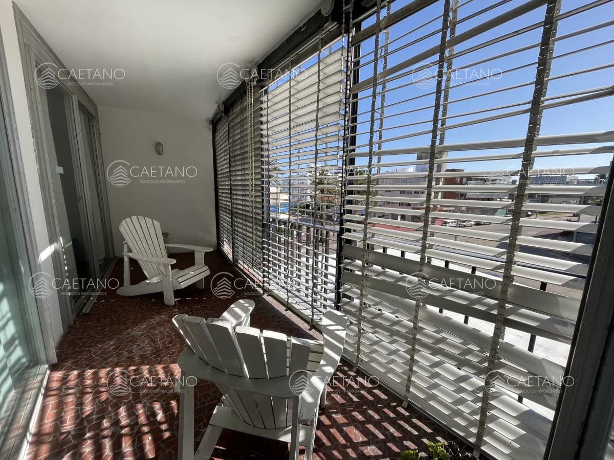 Amplio apartamento, muy luminoso — foto 3