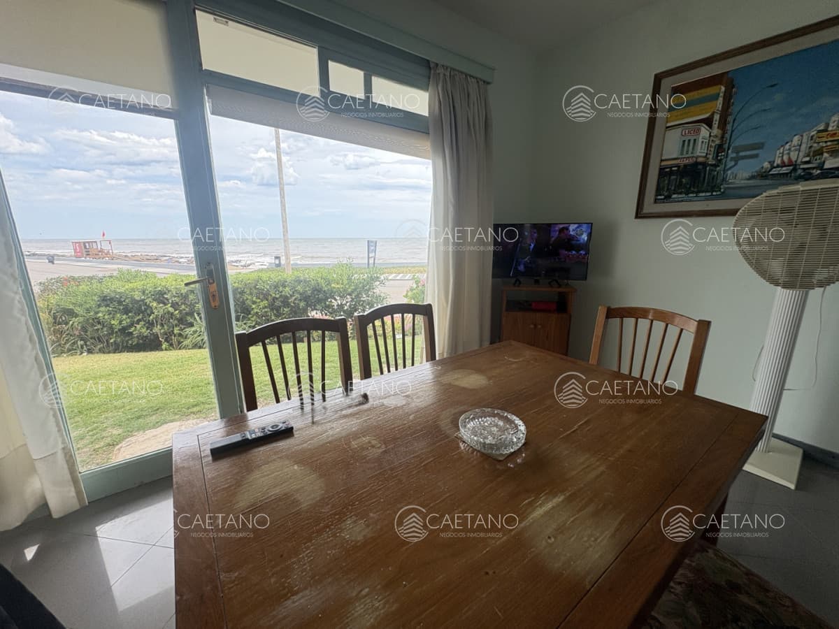 Apartamento en venta frente al Mar Punta del Este 2 dormitorios — foto 3