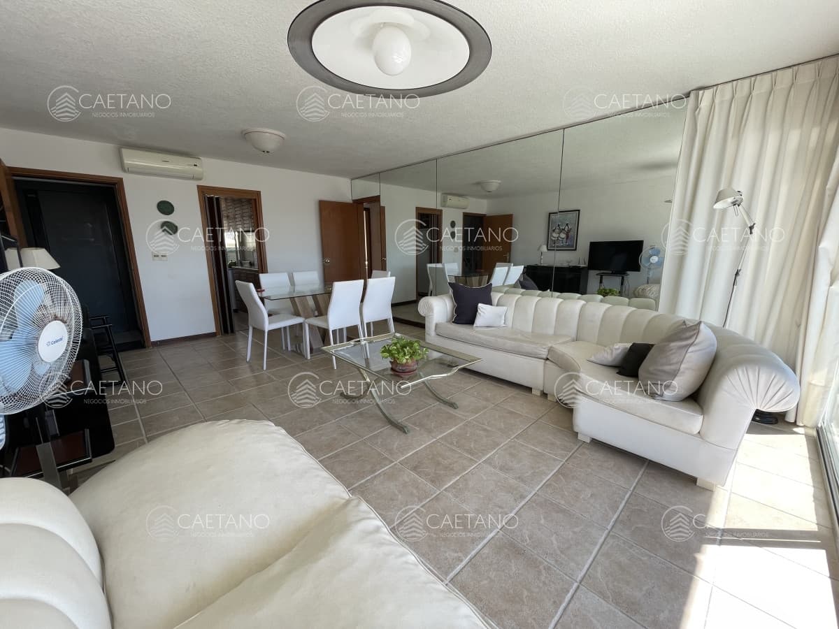 Apartamento vista al mar en venta 2 dormitorios Punta del Este — foto 3