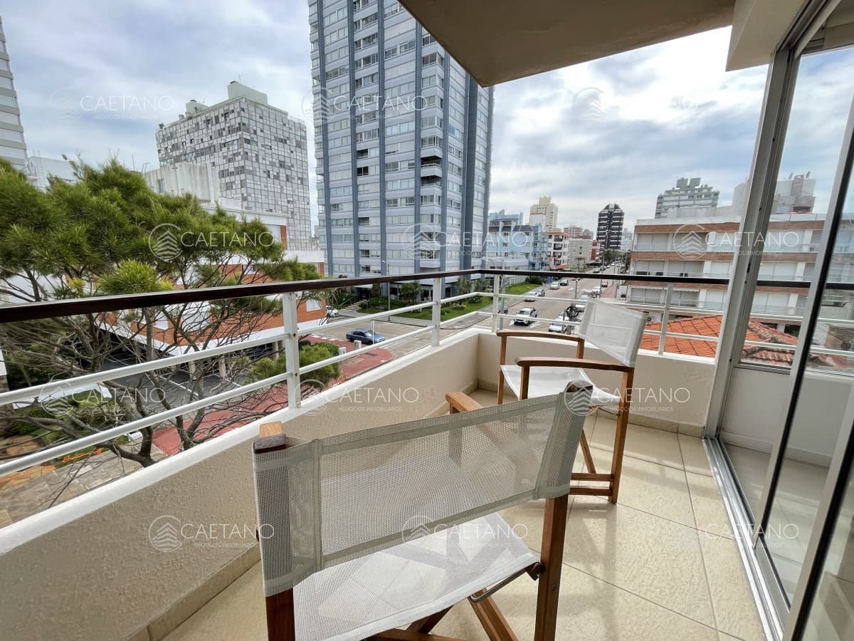 Parrillero  de uso exclusivo. — foto 2