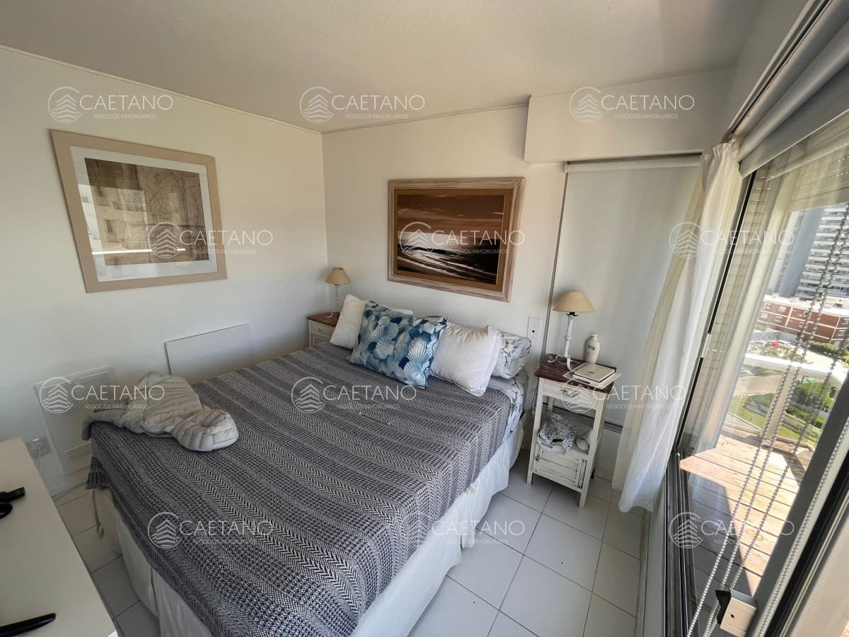 Apartamento en alquiler temporal 2 dormitorios Punta del este — foto 3