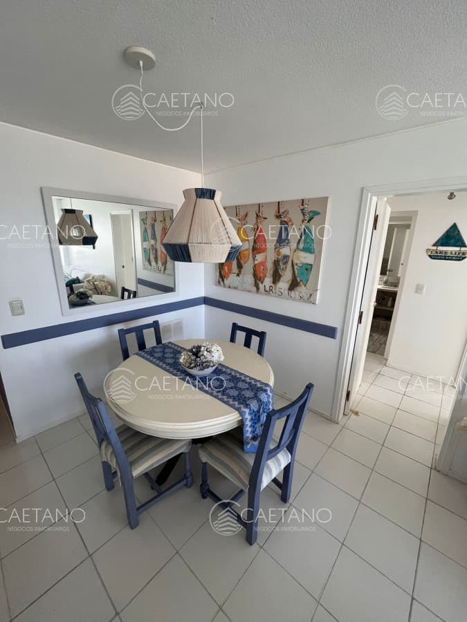 Apartamento en alquiler temporal 2 dormitorios Punta del este — foto 2