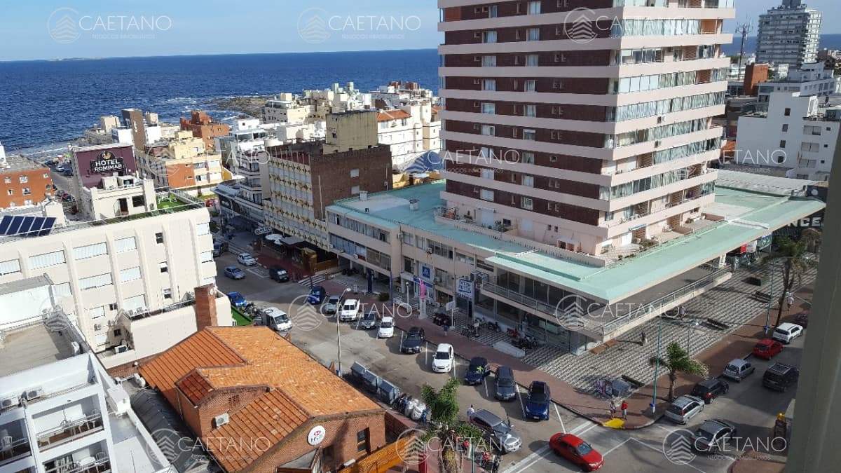VENTA DE APARTAMENTO CON VISTA AL MAR