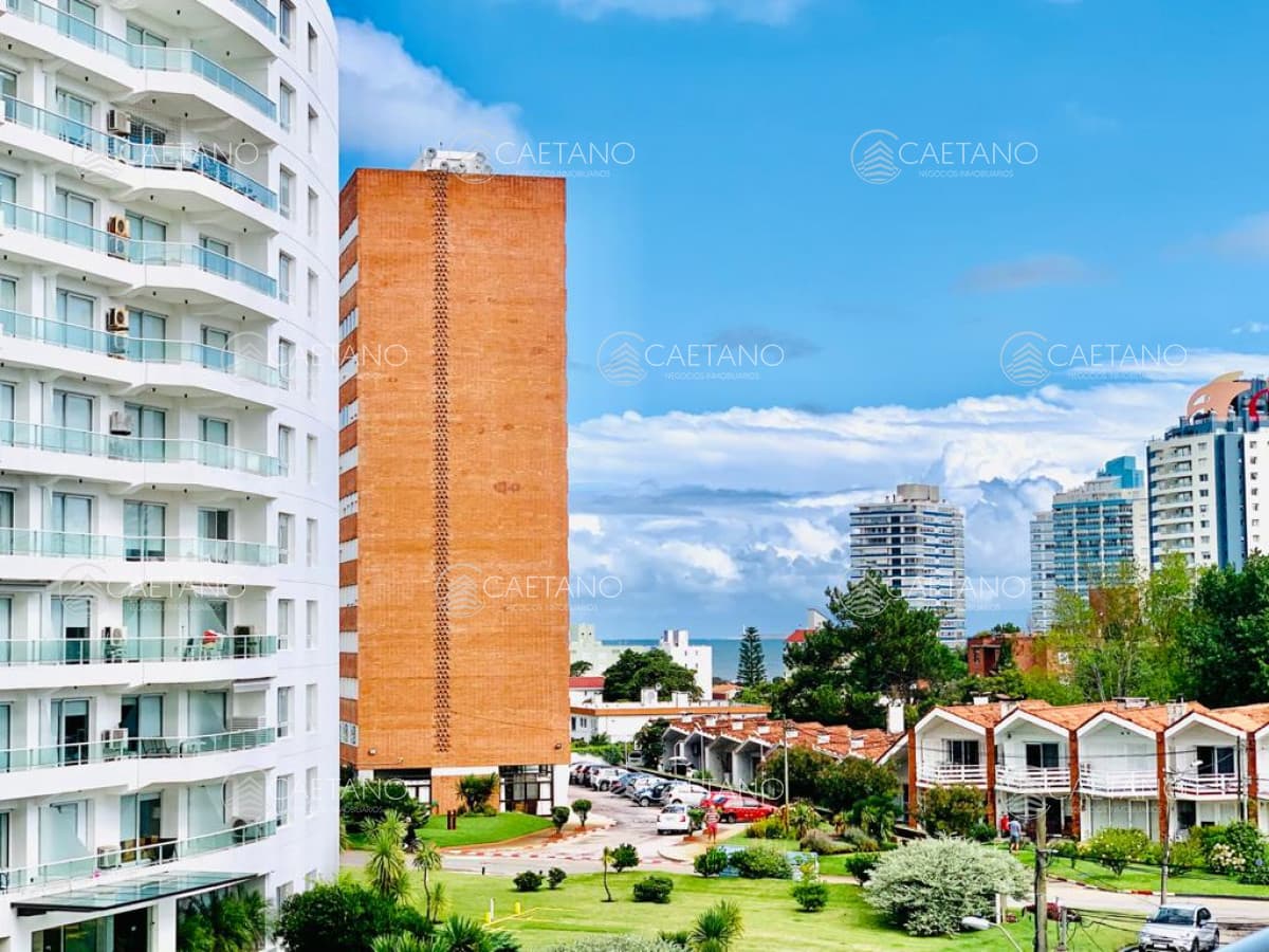 apartamento en zona de Aidy Grill, con parrillero propio — foto 3