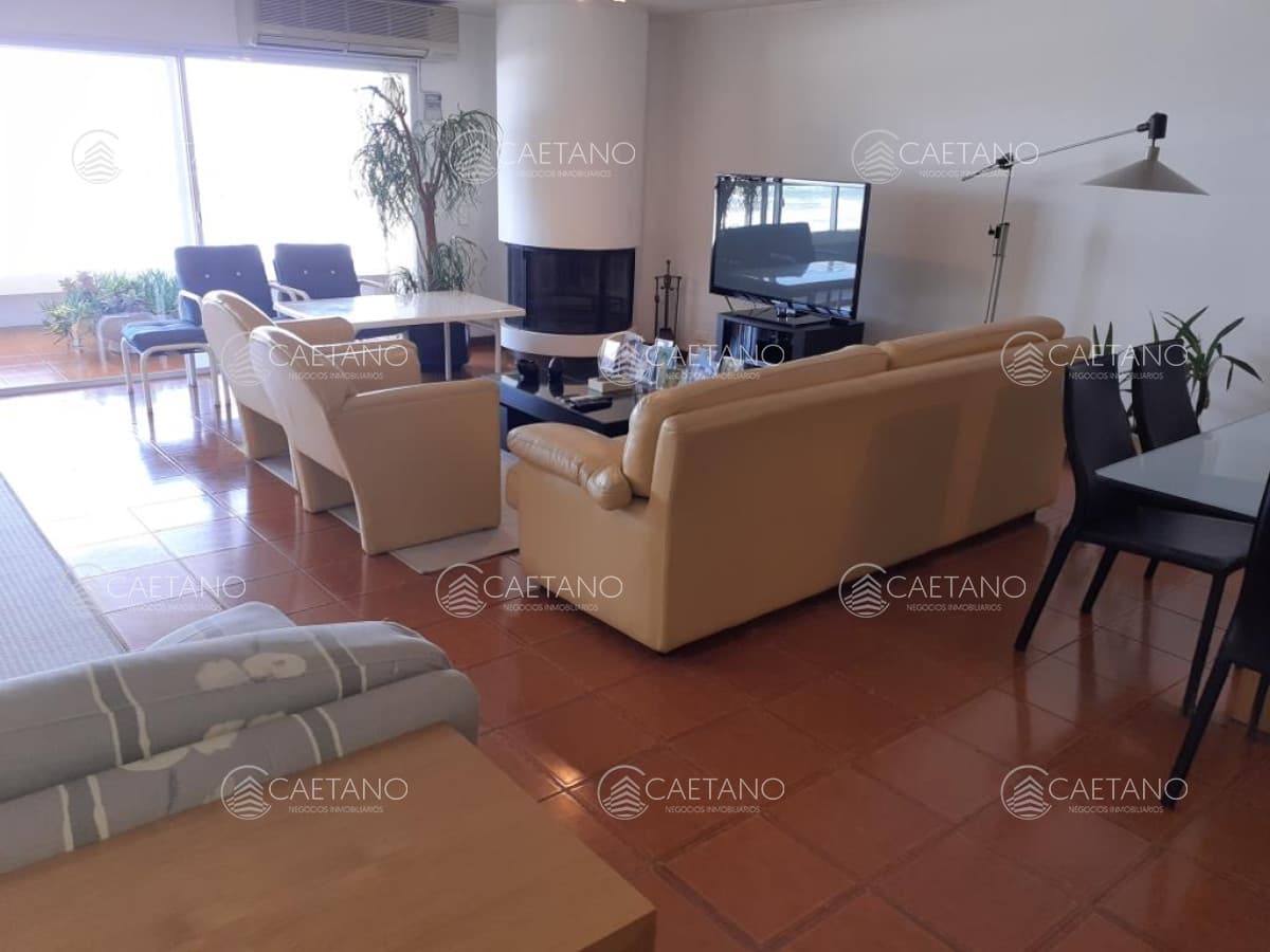 Apartamento en alquiler en Punta del Este