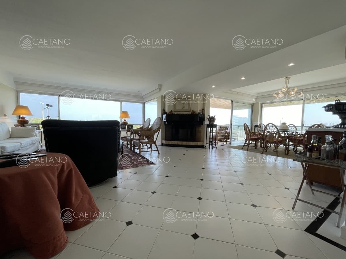 Amplio apartamento en primera línea — foto 3