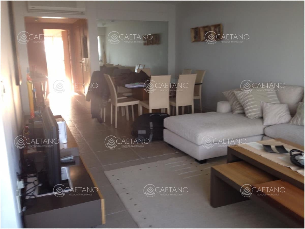 apartamento en primera linea de playa mansa — foto 2