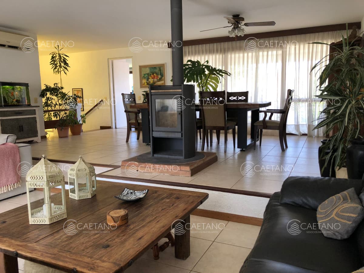 Alquiler temporal casa 4 dormitorios Punta del Este — foto 3