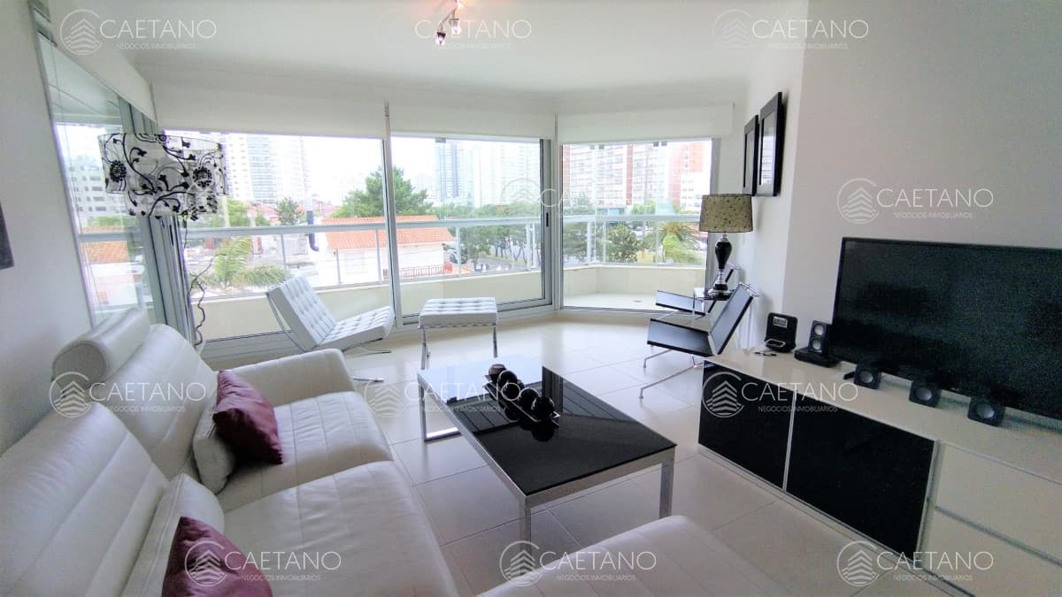 Apartamento en Alquiler, Mansa, Punta del Este, 3 Dormitorios. — foto 3