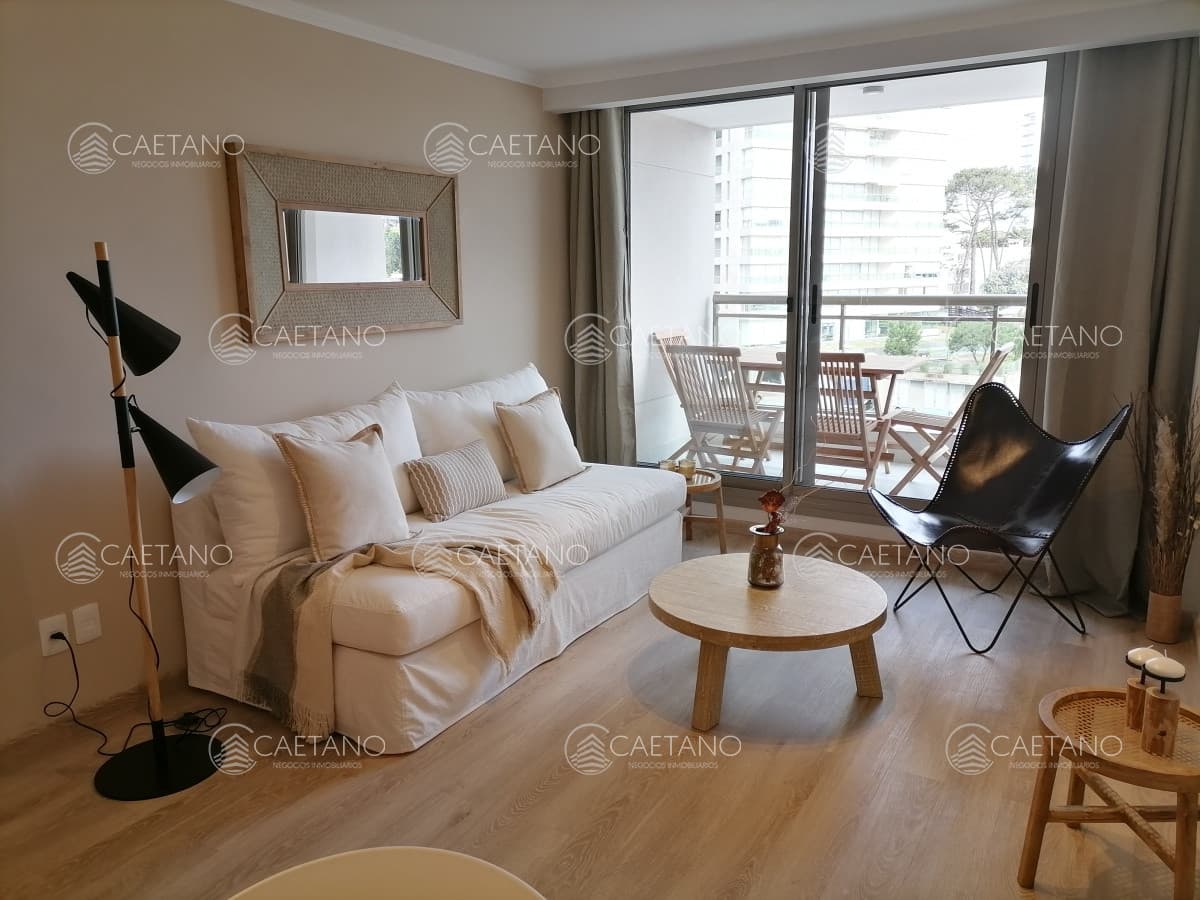 Apartamento en Venta, Roosevelt, Punta del Este, 2 Dormitorios.