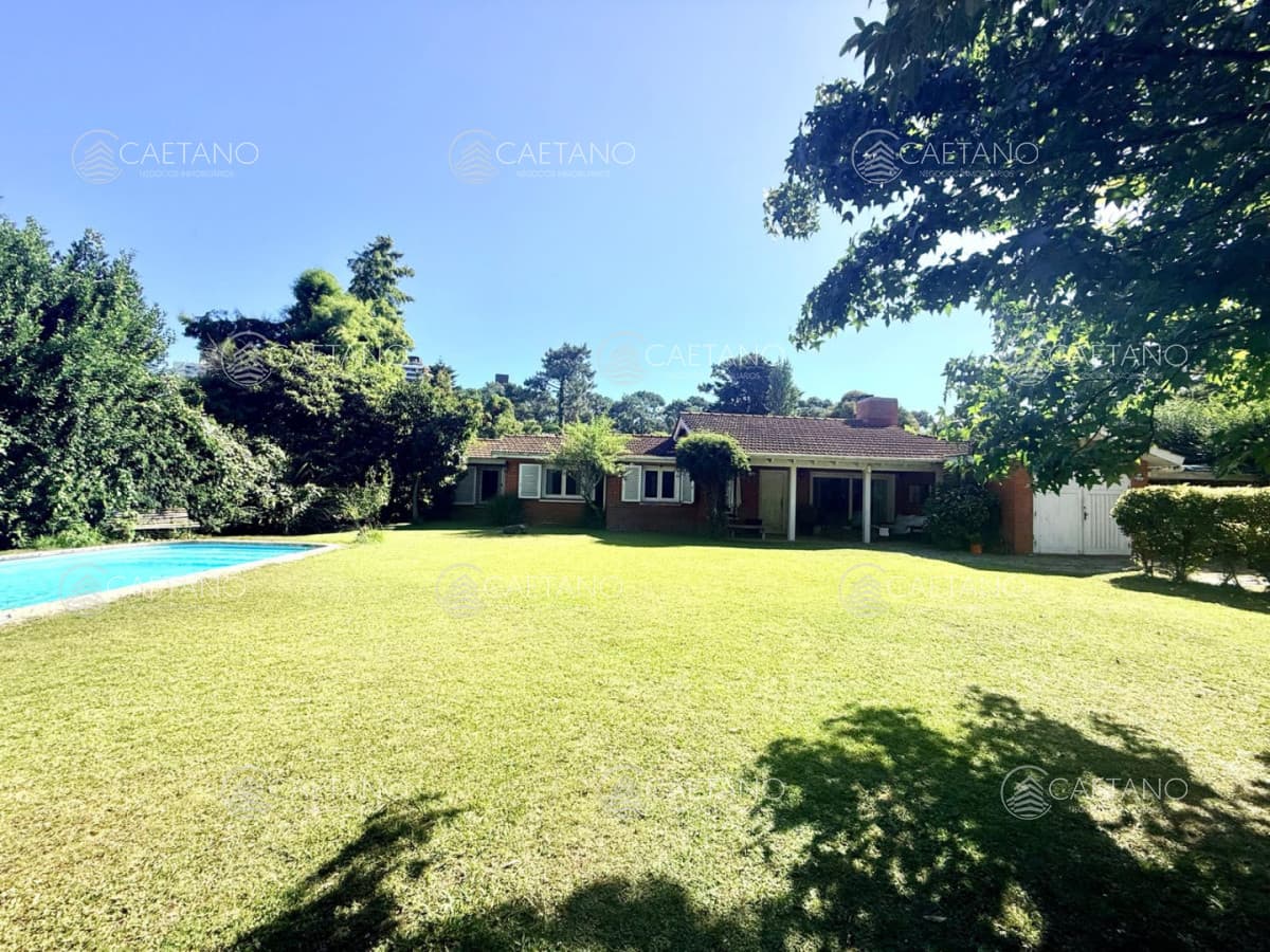 Venta casa con 4 dormitorios