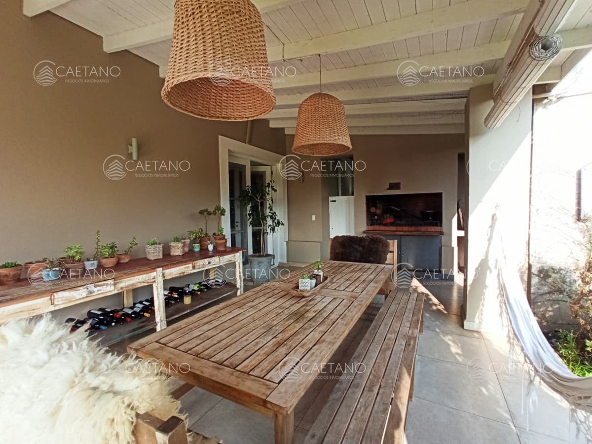 Alquiler Hermosa Casa en El Quijote Chacras — foto 3