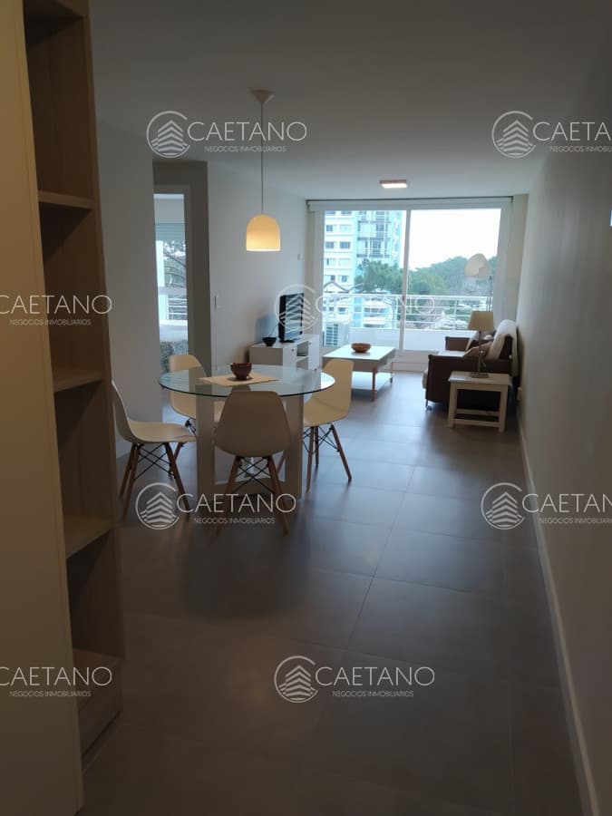 Apartamento en alquiler en Punta del Este