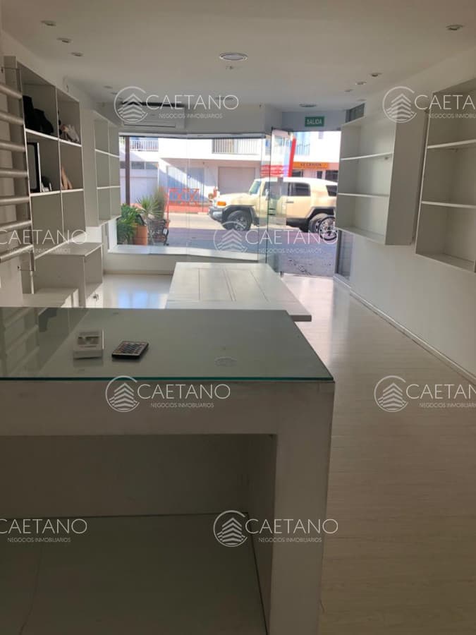 Local en venta en Punta del Este — foto 3