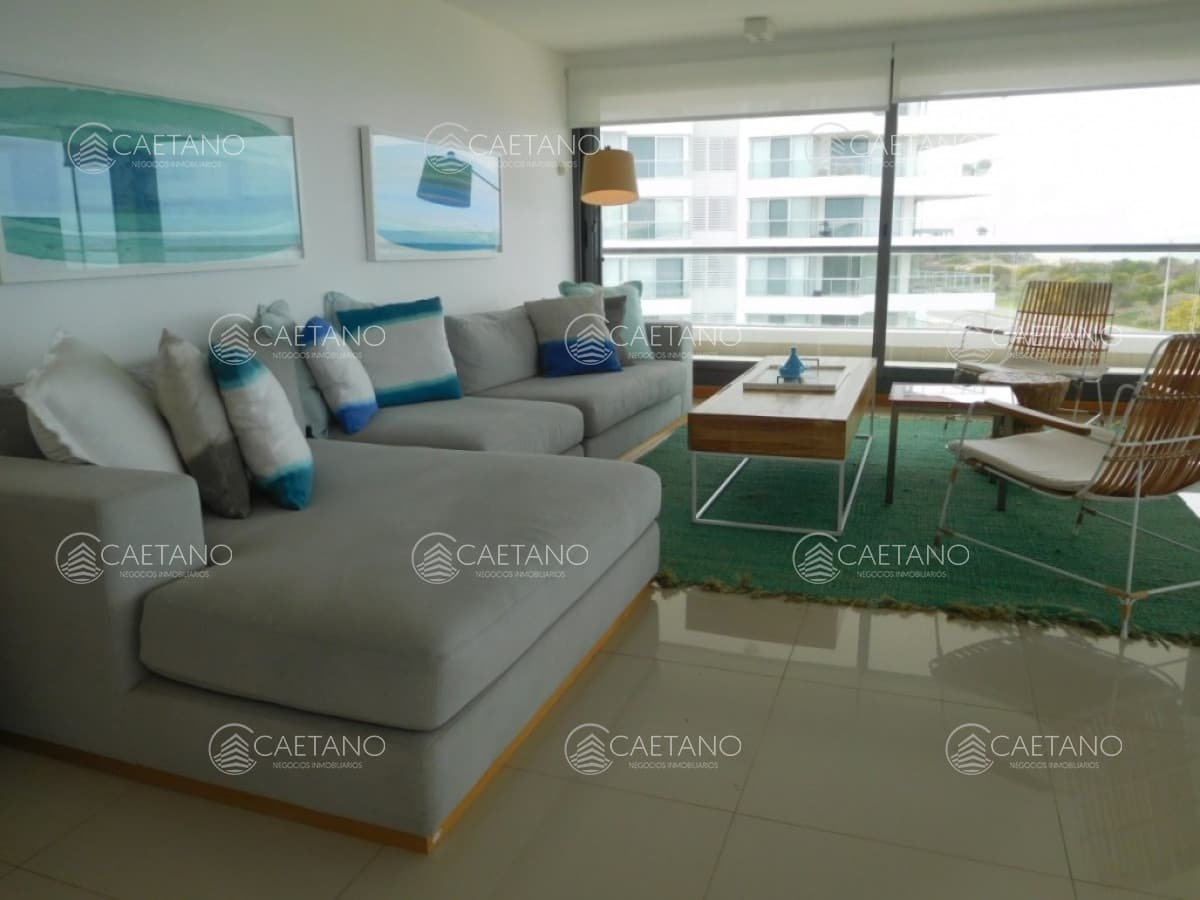 Gran planta en primera linea al mar — foto 2