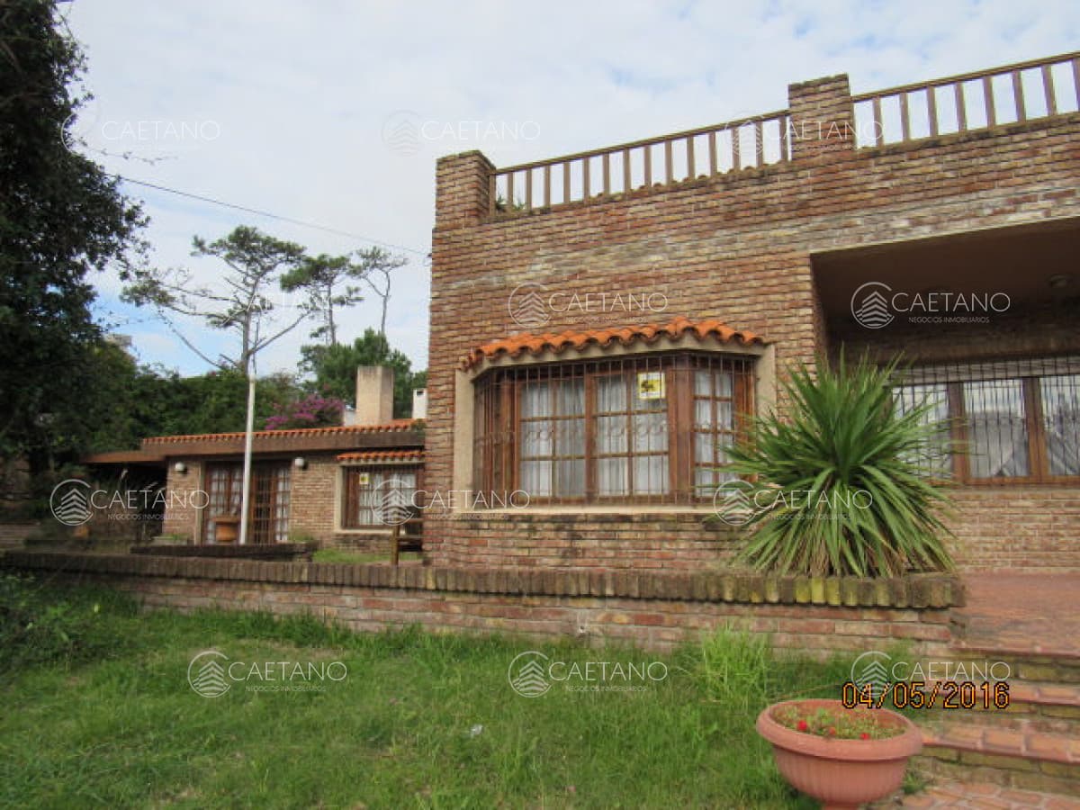 Hermosa casa en playa Mansa a pocos metros del mar — foto 2