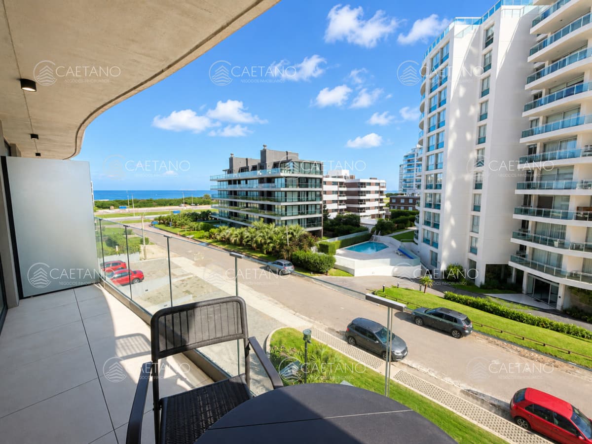 Apartamento de 1 dormitorio a estrenar a pasos de playa brava — foto 3
