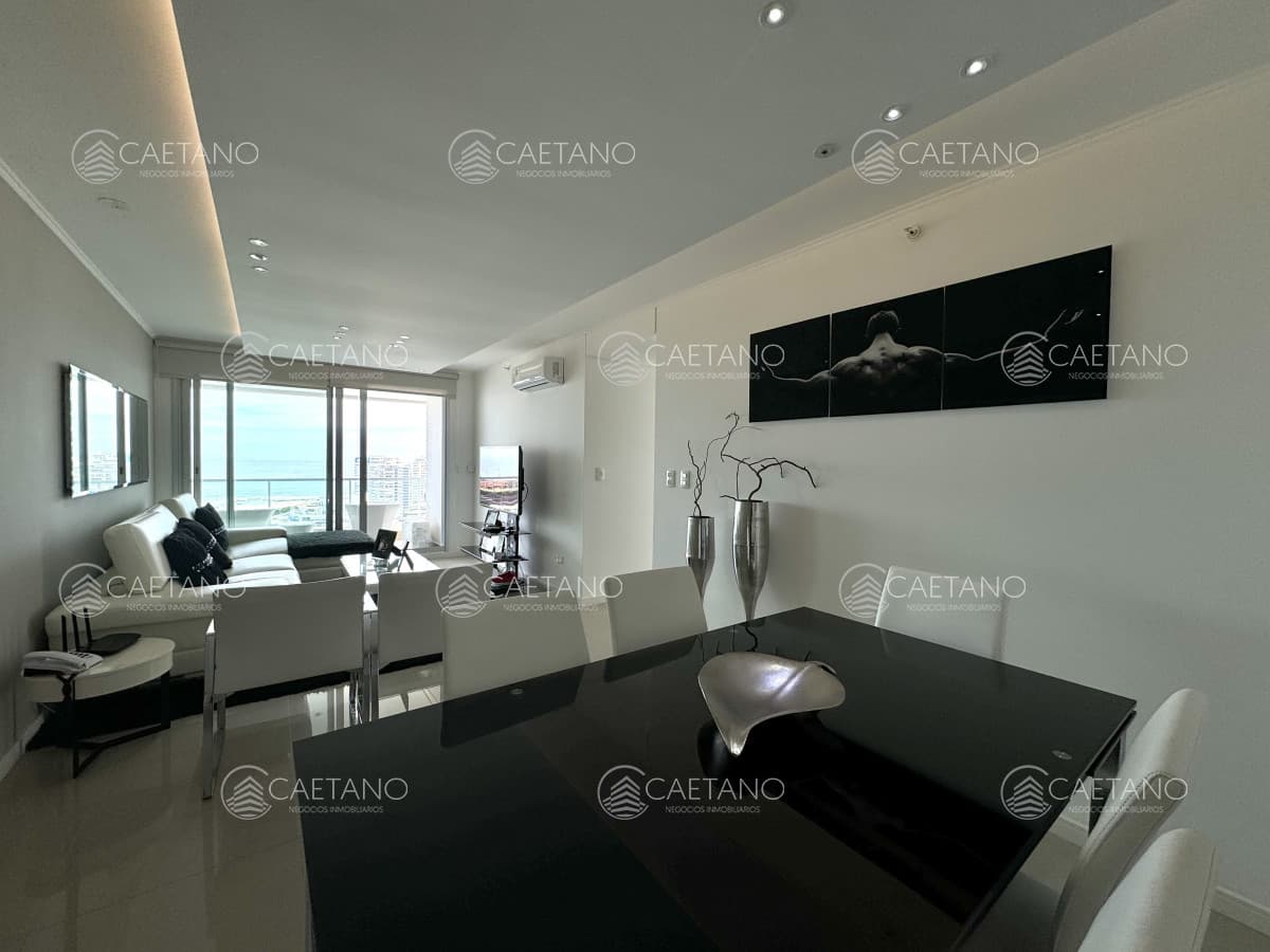 Apartamento en  Playa Brava 2 dormitorios — foto 3