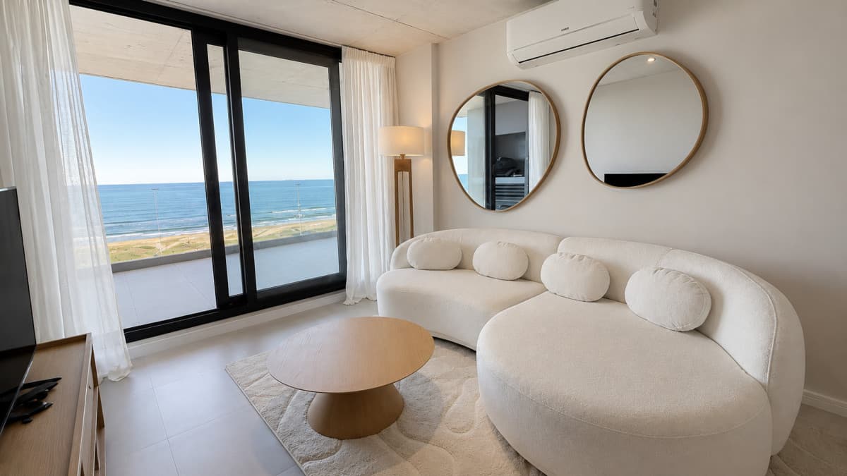 Apartamento 2 dormitorios en alquiler Playa Brava Punta del Este