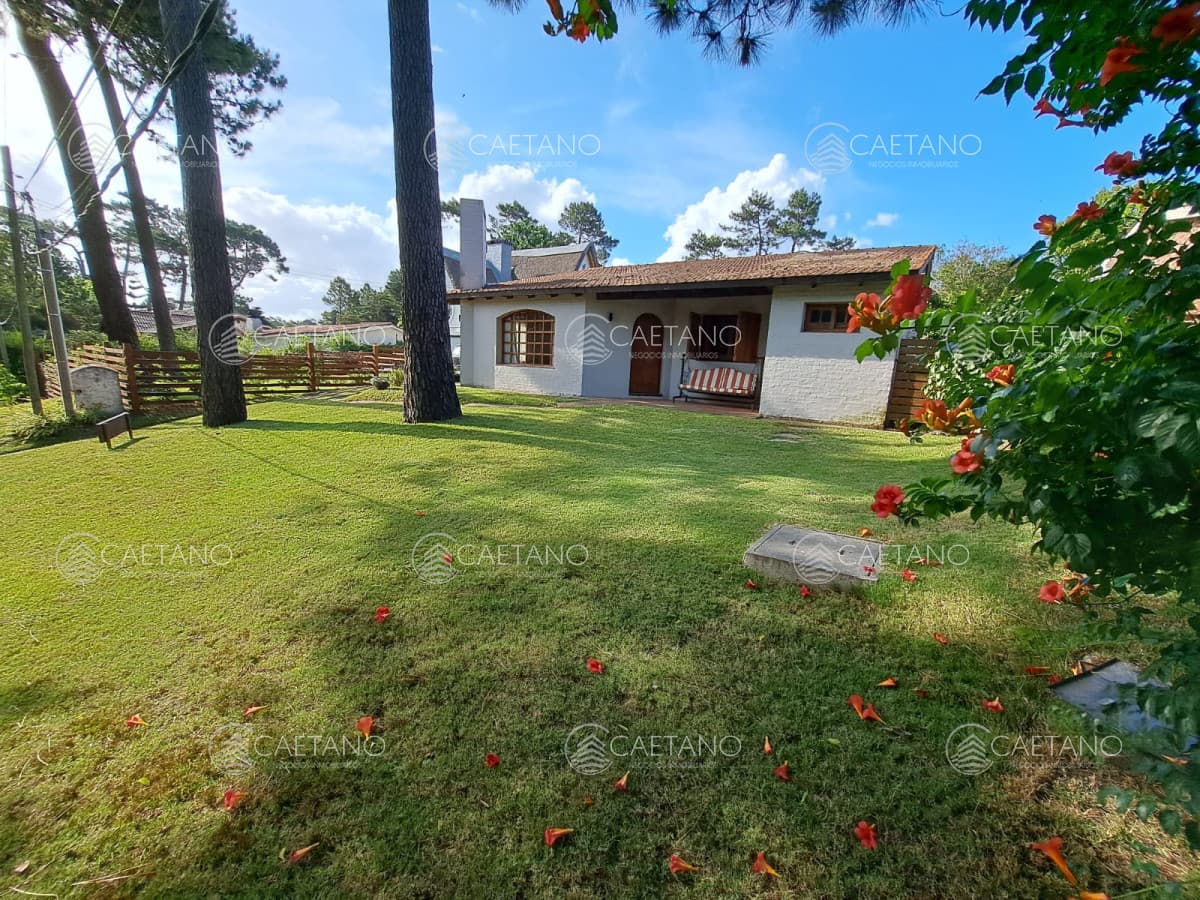 Casa en venta 3 dormitorios en Pinares — foto 2