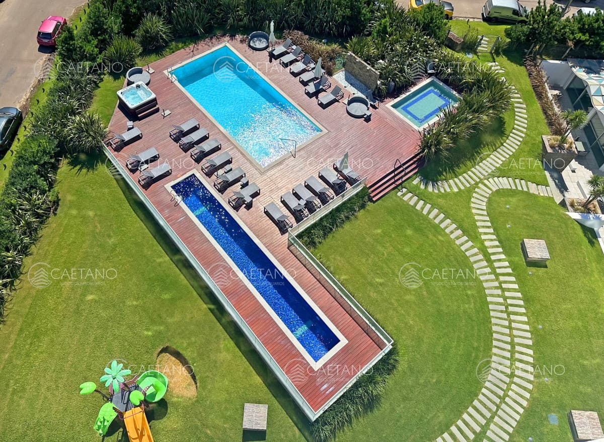 ICON TOWER, 2 dorm, 2 baños, losa radiante, garaje, baulera.